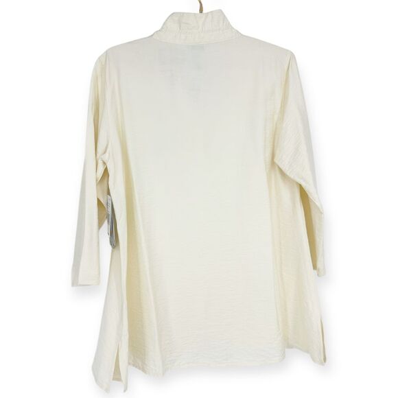 Multiples Elegant Cream Button Front Tunic Top with Decorative‎ Sleeve Buttons - Picture 4 of 10